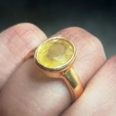 Pokhraz finger ring